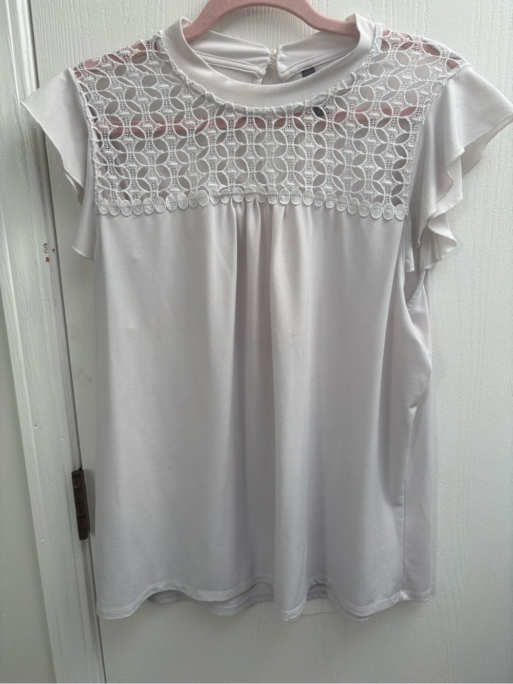 Massini White Lace Yoke Flutter Sleeve Blouse